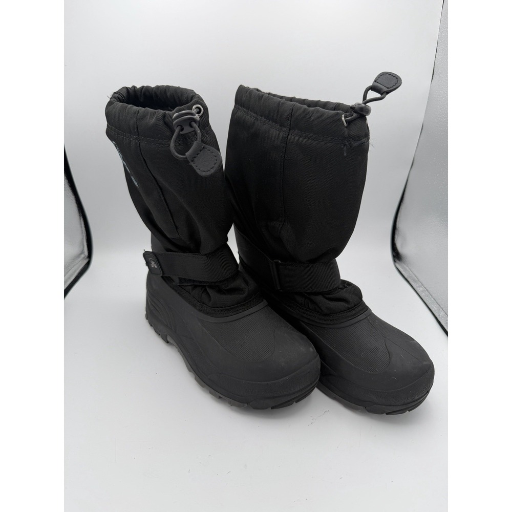 Kamik Youth Size 5 Snow Boots Black Insulated Winter Waterproof Kids.      1797